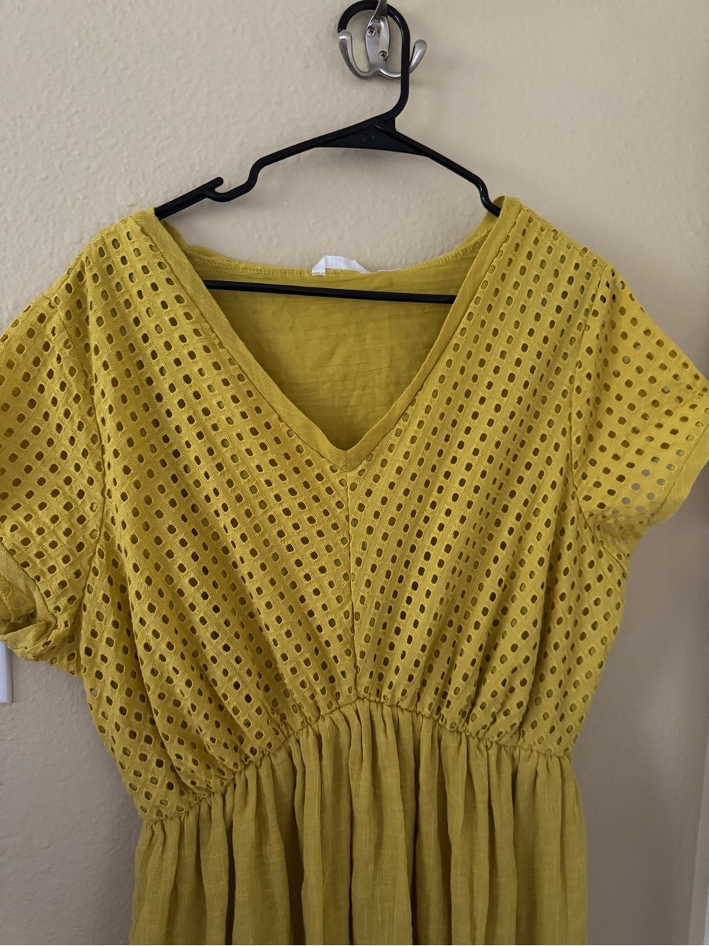 Kaktus Yellow Eyelet V-Neck Midi Dress